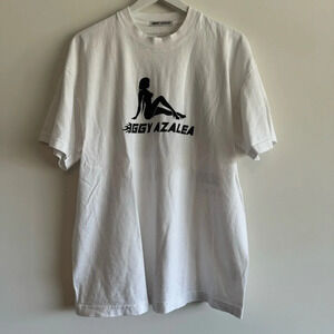 Iggy Azalea “Walk A Mile” Transportation Inc Tee Shirt size large